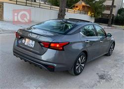 نيسان ألتيما